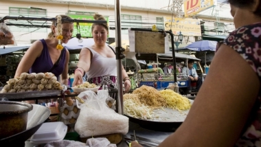 В Бангкоке хотят запретить уличную еду